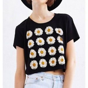Urban Outfitters Truly Madly Deeply Black Daisy Crop Top